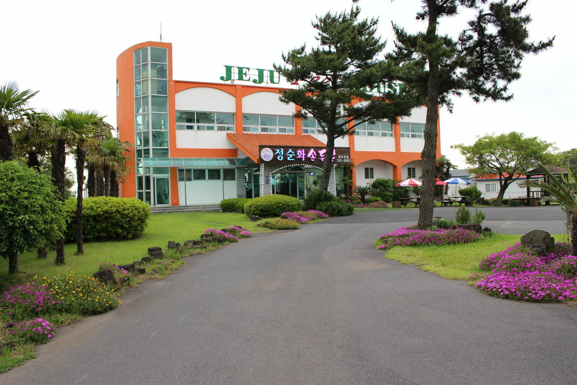 Отель Jeju Feel House Экстерьер фото